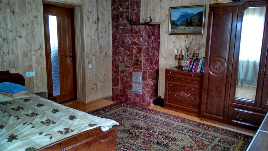 Cottage Ozerniy Lazeshchyna Kamer foto