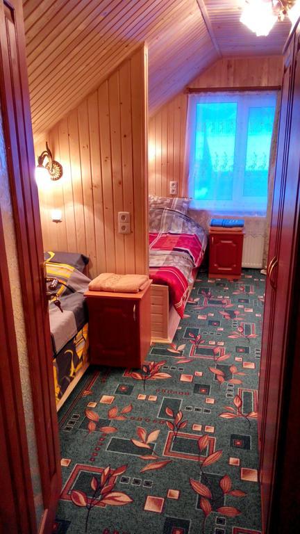 Cottage Ozerniy Lazeshchyna Kamer foto